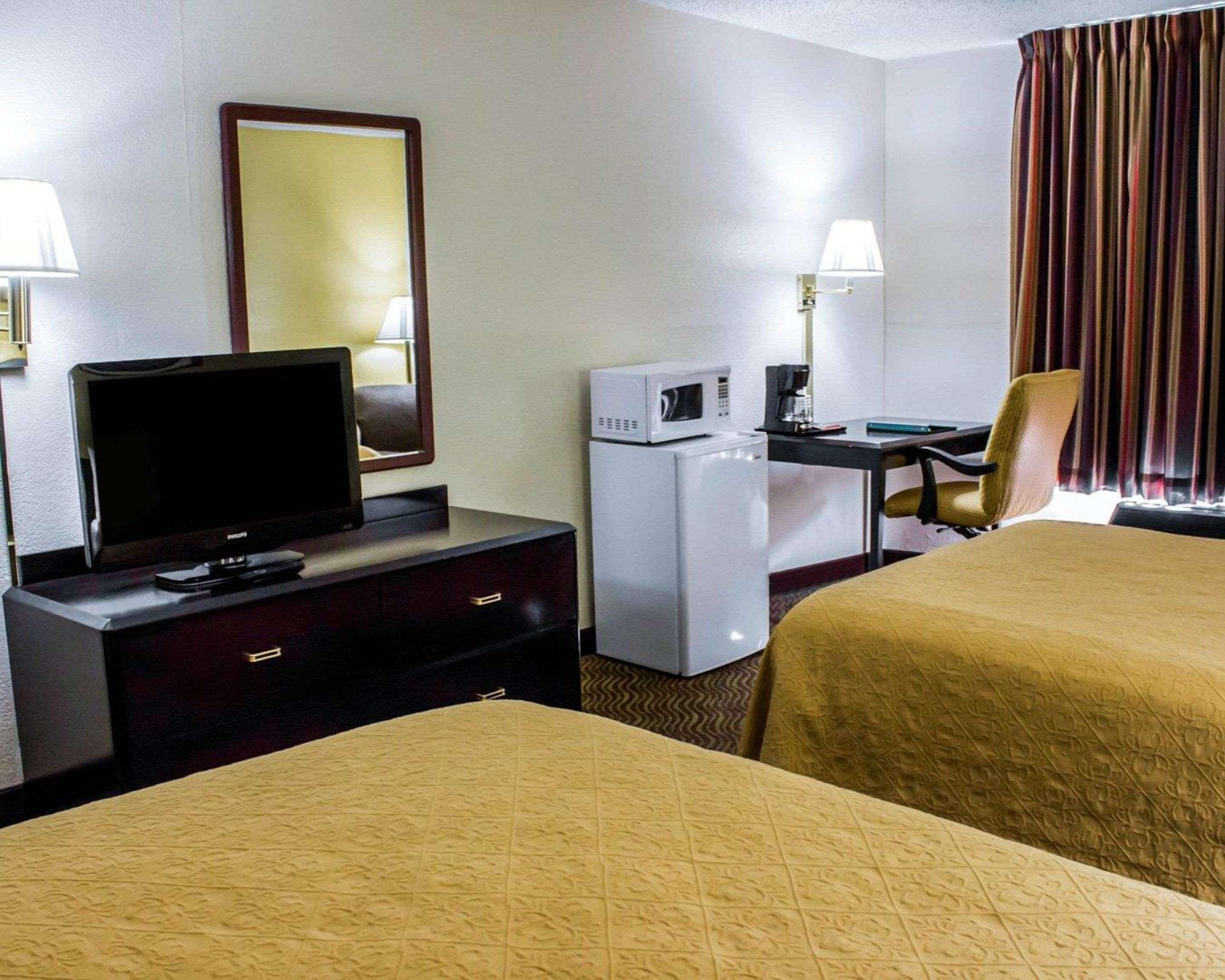Quality Inn Rocky Mount Esterno foto
