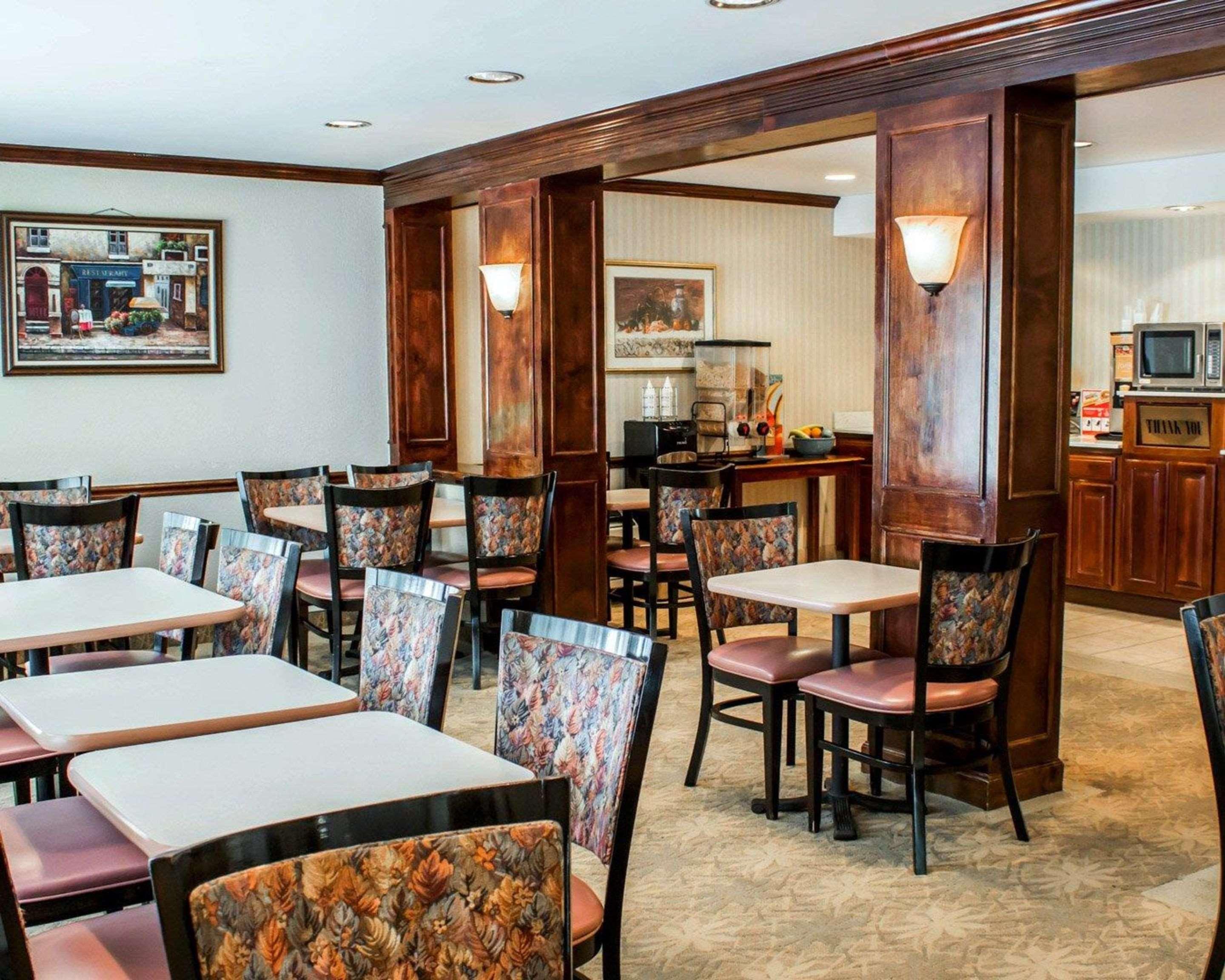 Quality Inn Rocky Mount Esterno foto