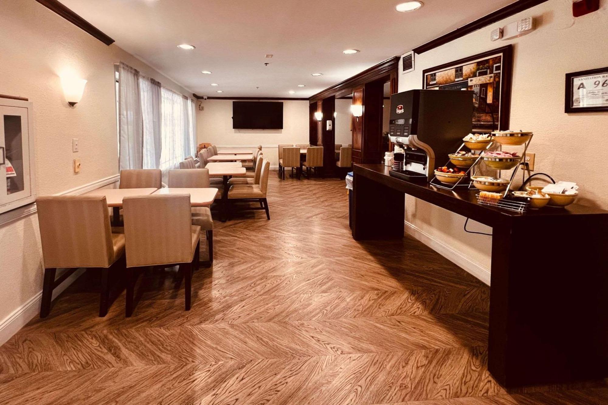 Quality Inn Rocky Mount Esterno foto