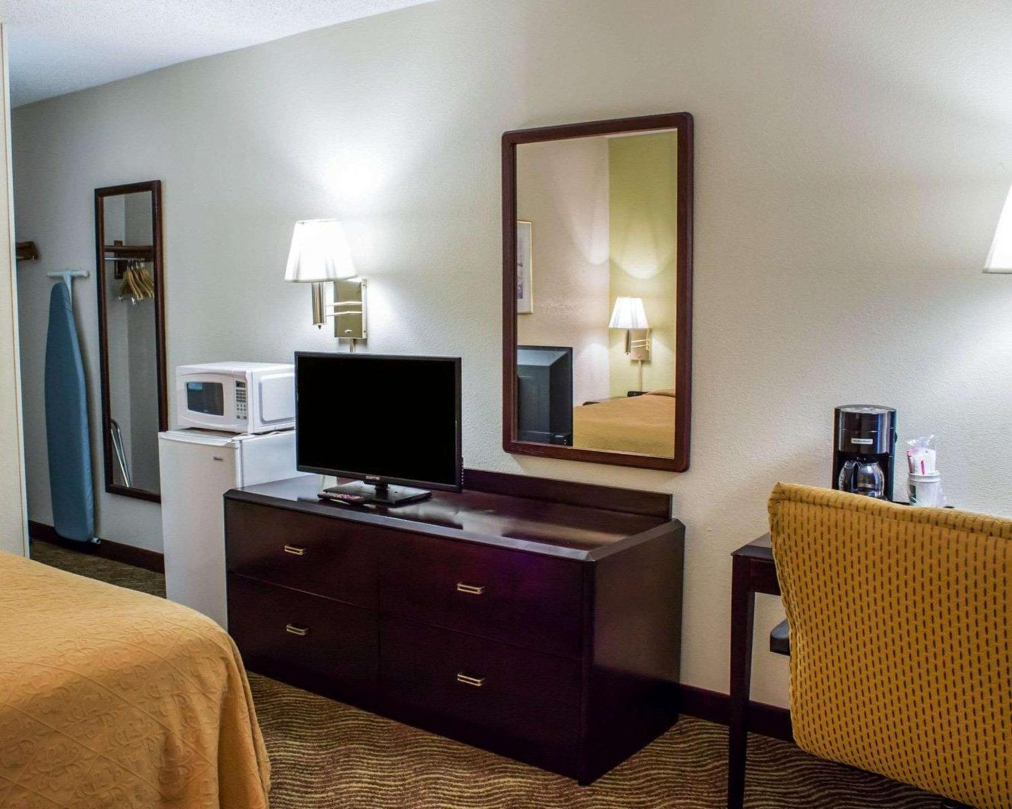 Quality Inn Rocky Mount Esterno foto