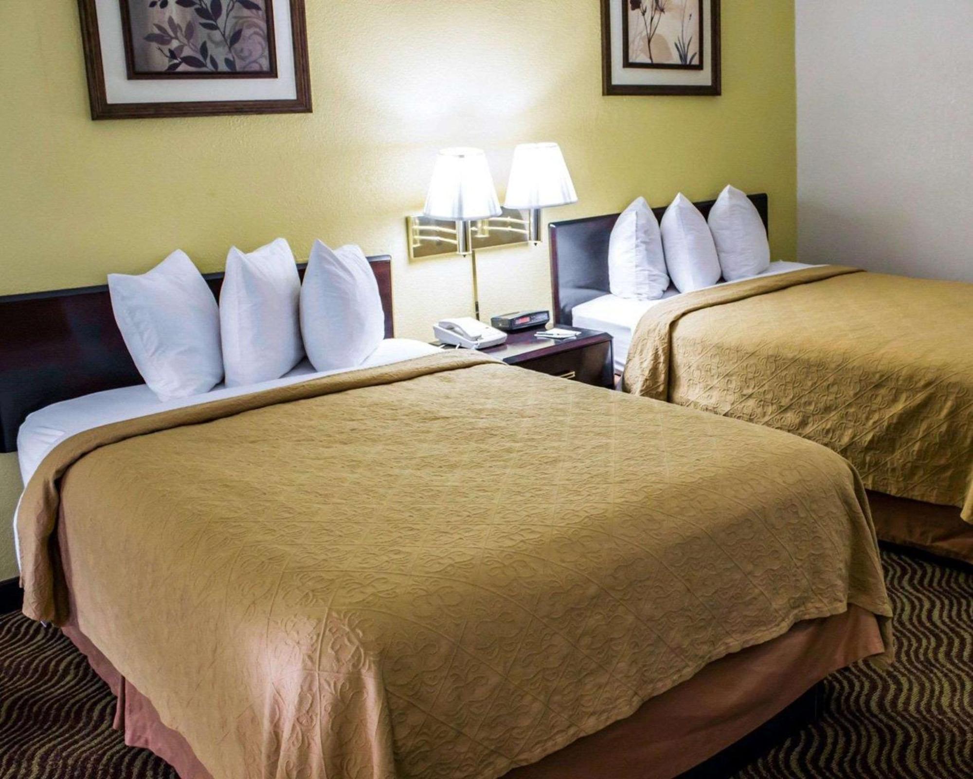 Quality Inn Rocky Mount Esterno foto