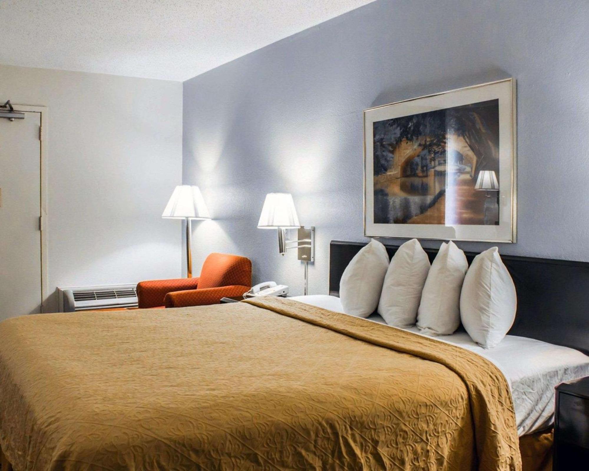Quality Inn Rocky Mount Esterno foto